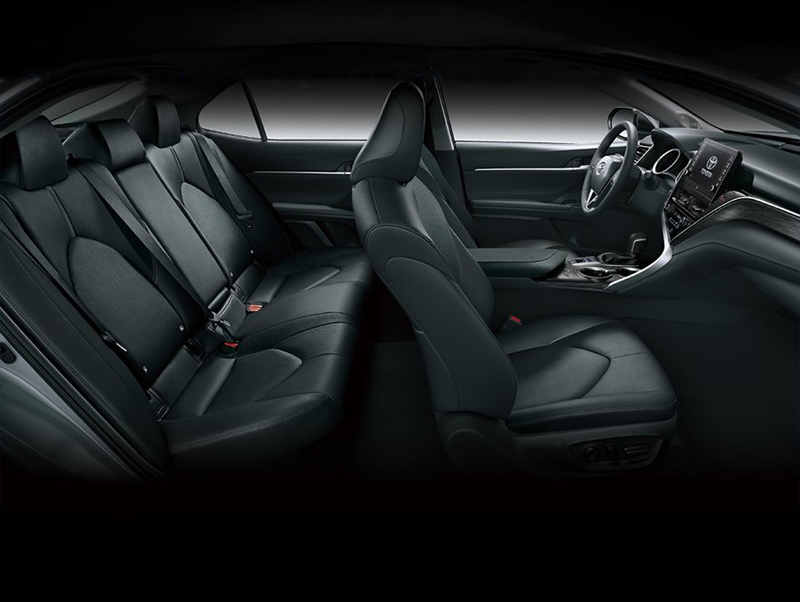 Toyota Camry Hybrid 內裝